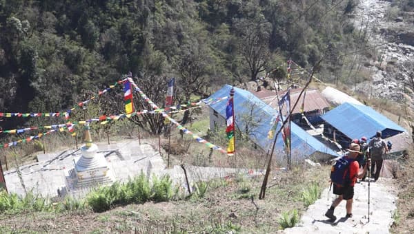 Annapurna Base Camp Trek Day 7 Trek Fromtadapani Chhomrong