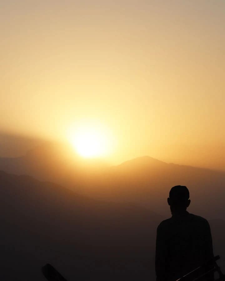 View the Himalayan Sunrise from Sarangkot